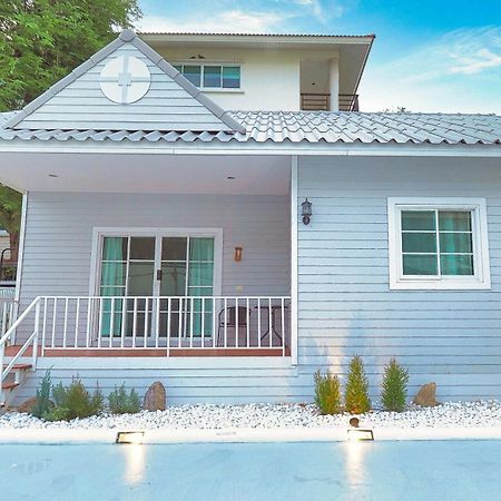 Baan Casita With Private Seaside Cottage ホアヒン郡 エクステリア 写真